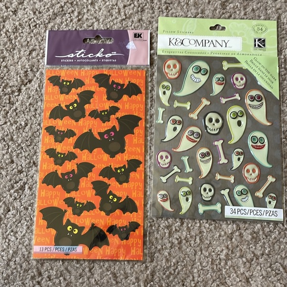 Scrapbook Halloween lot - Picture 3 of 4